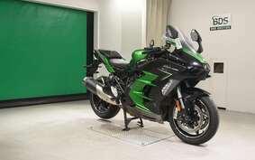 KAWASAKI NINJA H2 SX SE ZXT02P