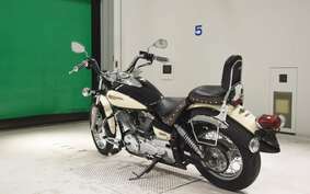 YAMAHA DRAGSTAR 250 VG02J