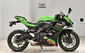 KAWASAKI ZX-25R ZX250E