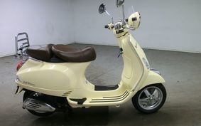 VESPA LXV125ie M681