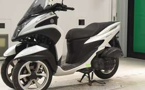 YAMAHA TRICITY 125 SE82J