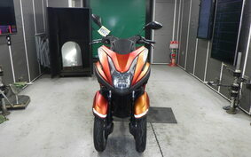 YAMAHA TRICITY 125 SE82J