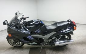 KAWASAKI ZZ1100 NINJA 1995 ZXT10D