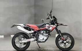 BETA RRモタード4T125LC 不明