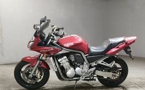 YAMAHA FZS1000 FAZER 2001 RN06