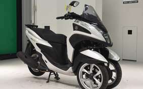 YAMAHA TRICITY 125 SE82J