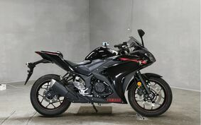 YAMAHA YZF-R25 RG10J