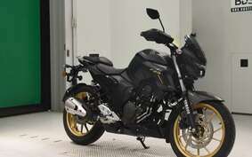 YAMAHA FZS25