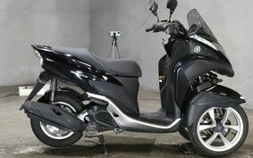 YAMAHA TRICITY 125 SE82J