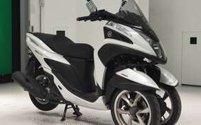 YAMAHA TRICITY 125 SE82J