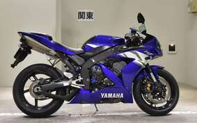 YAMAHA YZF-R1 2004 RN13