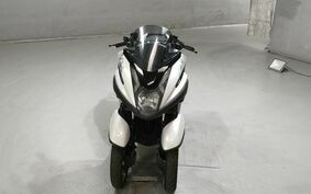 YAMAHA TRICITY 125 SE82J