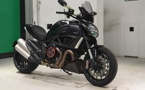 DUCATI DIAVEL 2011 G100A