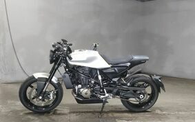 HUSQVARNA ヴィットピレン701 2021 UPV