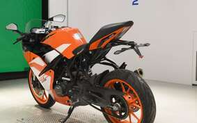 KTM 125 RC JYA40