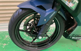 KAWASAKI NINJA 2022 EX400G