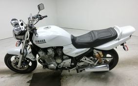 YAMAHA XJR1300 2000 RP03J