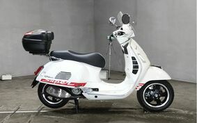 VESPA GTS300 SUPER 2018 M457