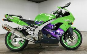 KAWASAKI ZX900R NINJA 2000 ZX900C