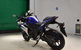 YAMAHA YZF-R25 A RG10J