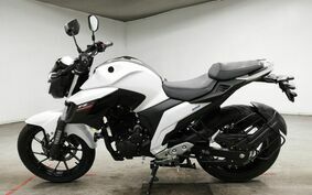 YAMAHA FZ25 RG42