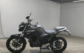 YAMAHA FZ25 RG42