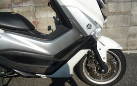 YAMAHA N-MAX SE86J