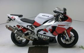 YAMAHA YZF-R1 1998 RN01