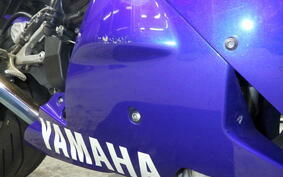 YAMAHA YZF-R1 2002 RN09