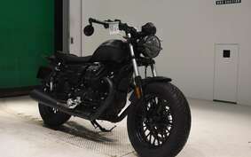 MOTO GUZZI V9 BOBBER 2022