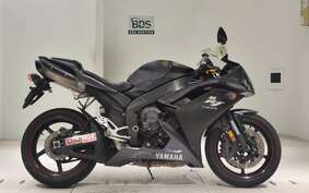 YAMAHA YZF-R1 2011