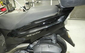 YAMAHA TRICITY 125 SE82J