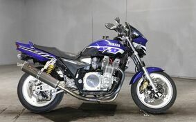 YAMAHA XJR1300 1999 RP01J