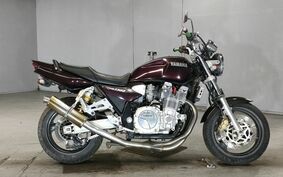 YAMAHA XJR1300 1999 RP01J