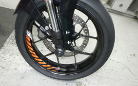 KTM 690 DUKE R 2013 LDU40