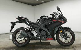 YAMAHA YZF-R25 RG10J