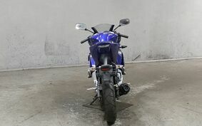 YAMAHA YZF-R125 RE06