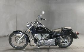 YAMAHA DRAGSTAR 250 VG02J