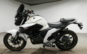 YAMAHA FZ25 RG42