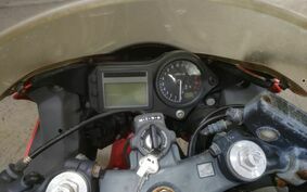 HONDA CBR600F4 2001 PC35