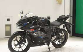 SUZUKI GSX-R125 DL33B