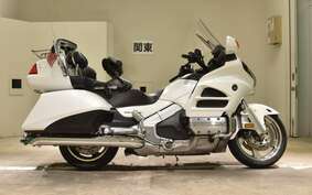 HONDA GL 1800 GOLD WING 2012 SC68