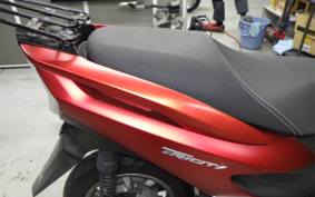 YAMAHA TRICITY 125