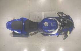 YAMAHA YZF-R1 2001 RN04