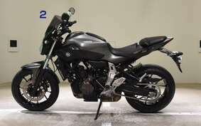 YAMAHA MT-07 2015 RM07J