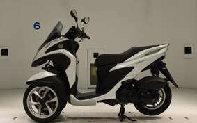 YAMAHA TRICITY 125 SE82J