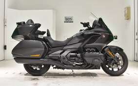 HONDA GL 1800 GOLD WING TOUR DCT 2022 SC79