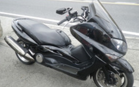 YAMAHA T-MAX 2004 SJ04J