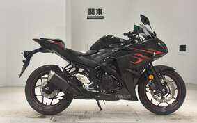 YAMAHA YZF-R25 A RG10J