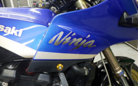 KAWASAKI GPZ900R NINJA 1990 ZX900A